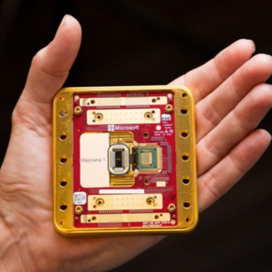 E100 量子计算大突破!微软Majorana1能撼动英伟达GPU吗?