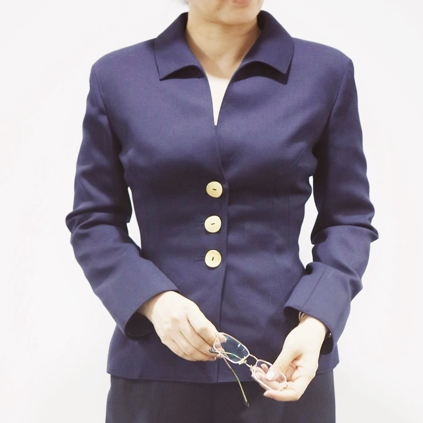 021-不买新衣服只穿“旧衣服”会快乐吗？中古服装太有门道了 episode artwork