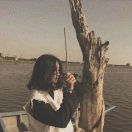 云边有个小卖部_qT5i