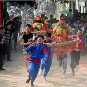 005游神是为了娱人【对谈】广州潮汕春节怎么拜神？