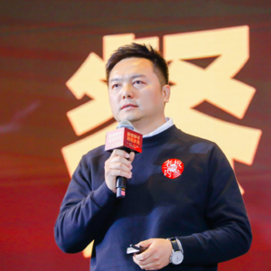 【行业观察者】对话餐饮老板内参秦朝丨创业十年，沟通餐饮老板无数，却常劝人别做餐饮……