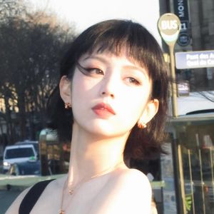 越过群山一座座