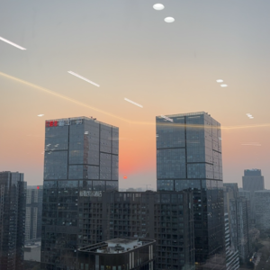 03.一个差点意思的假期开场