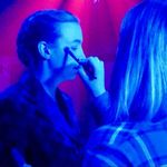 藤椒贝狗正在听