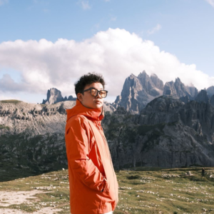 多国旅行的游记博主，开辟创业新旅途