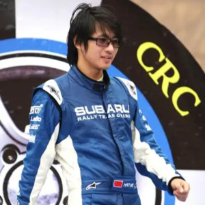 韩寒：从百口莫辩到百亿导演