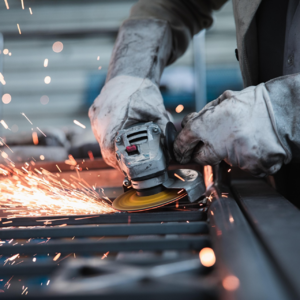 EP85 期权多因子模型