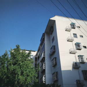 VOL153.小镇的寻常雨声，下雨天就适合睡大觉。