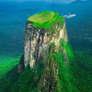 AI三人行｜速通攻略？公会如何用自叙“合规”手段，强拆对手老家！