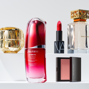 72. 一边关店，一边推新，高端美妆想干嘛？| 精神股东