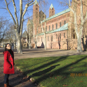 EP18 从月薪1800的前台到外企项目经理，放弃大学专业之后，我如何“重启人生”？