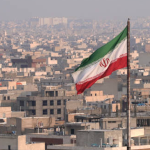 Vol.37 拆解伊朗人50 年封锁局:内循环打底,走私与币圈补位