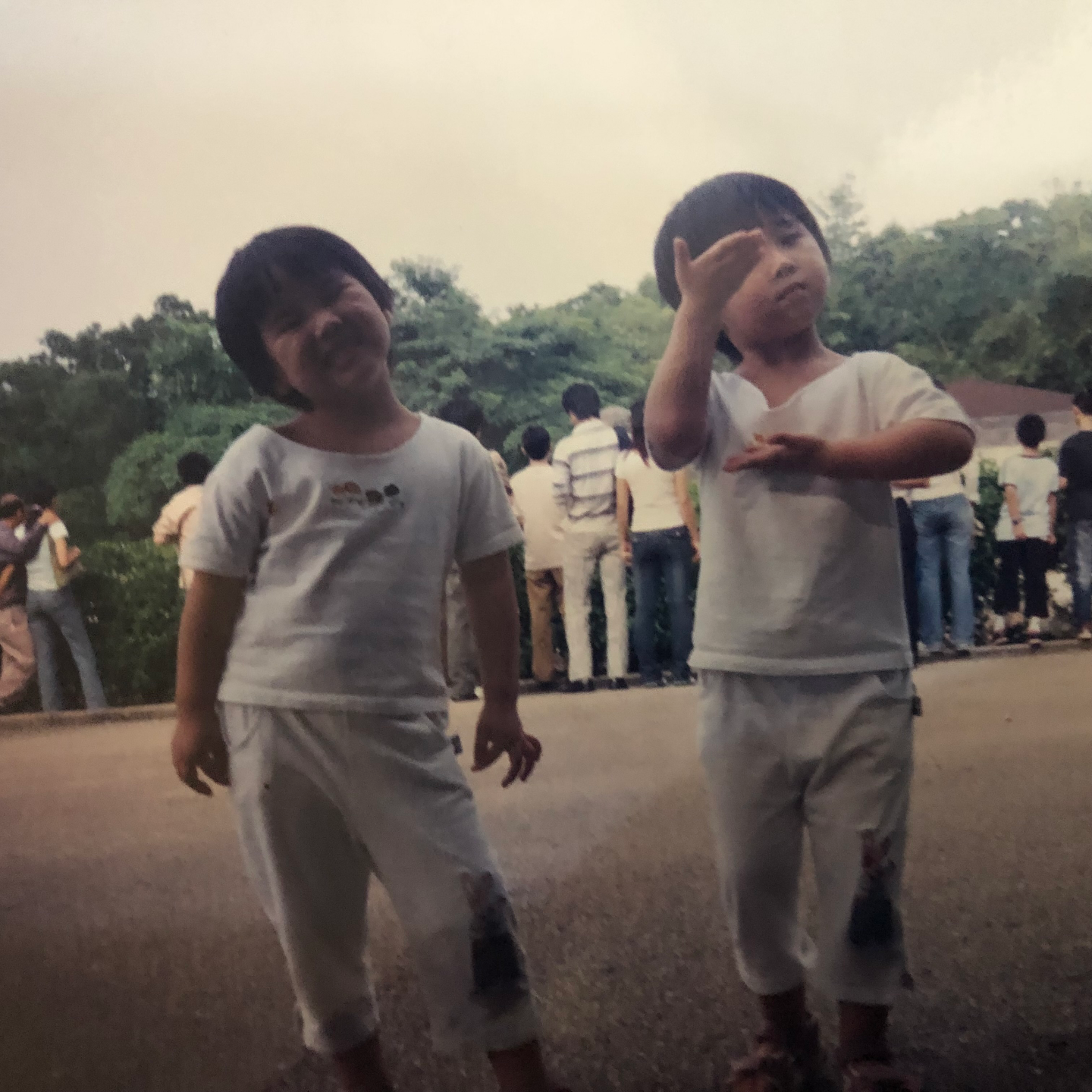 ❤️twins talk❤️ep1. About Childhood.. Trama? episode artwork