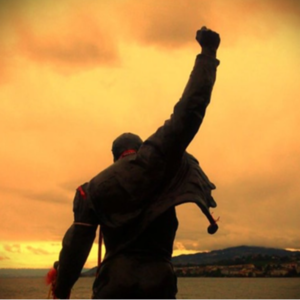 2024-12 【看摇滚听电影】之《波西米亚狂想曲》