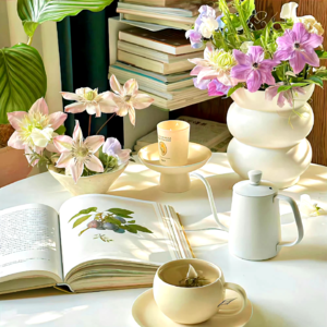 VOL428.人要锻炼自己的人格、风骨，不要随风雨破落，失去自己的样子。