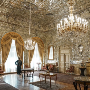 美伊战火之下，一座世界遗产宫殿的“玻璃心”正在碎裂