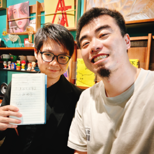 EP06:何老师的来龙去脉-青岛首家脱口秀俱乐部