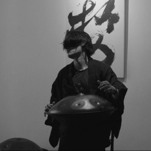 Vol.01 对话尹引:你觉得胸口碎大石和音乐会带给观众的感觉有区别吗?