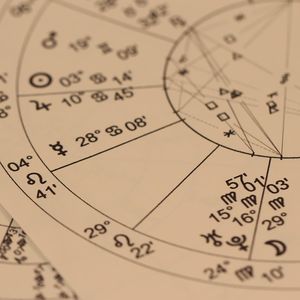 读懂第八宫：我们与他人原欲的纠缠