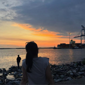 采访00后Diary11｜丰欣：离开都市生活打工换宿，在雨林树屋中寻找自我，每一阶段的人生都有遗憾，当下即是全部答案。