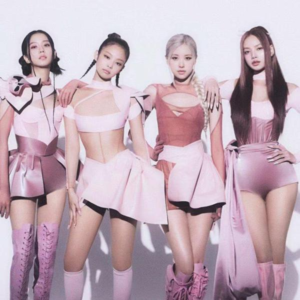 BLACKPINK《Pink Venom》粉色毒液·老歌欣赏：Jisoo、Jennie、Rosé、Lisa