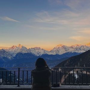 No. 185 – 旅行｜从栖息精神与肉身的家出发，去看日照金山吧@香格里拉和普洱