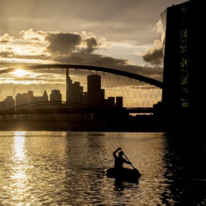 通胀未消、风险犹存，全球货币政策分化加剧