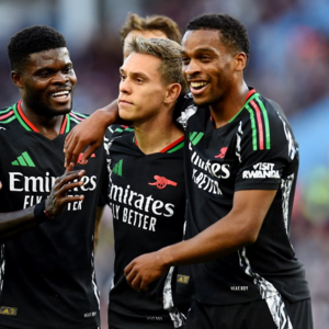 拉亚和沃特金斯联手拯救阿森纳!(阿森纳客场2:0维拉)