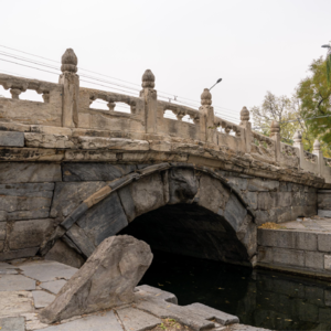 万宁桥 原来镇水兽的爪子竟然是水利标尺？！