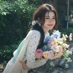 爱听播客的girl
