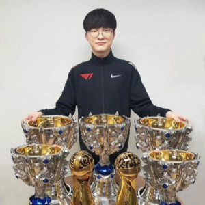 EP.18 足球战术室（电竞番外|下）：流量至上，饭圈肆虐，民粹盛行，体制放弃背景下，中国足球和体育事业何去何从？