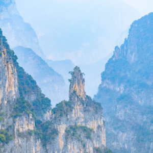 三峡的神女--巫山