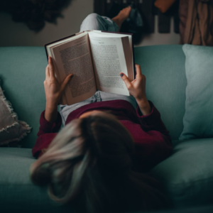 BBC随身英语｜阅读是治愈心灵的良药吗？