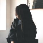 Y月之暗面