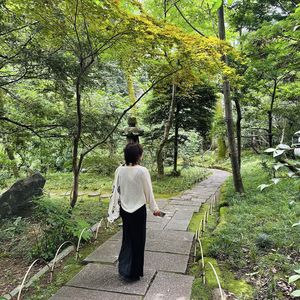 QueenAstro羽然
