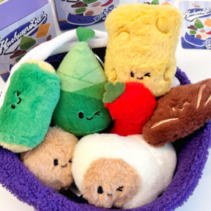 DIOR艺术风暴来袭，越剧跨界游戏，螺蛳粉推出玩偶盲盒 品牌新跨界，你最爱哪个？