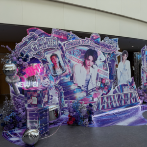 kf.为什么芹香斗亚毕业后的首秀在上海?