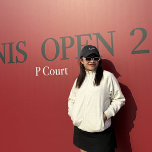 场边蜜蜜斟 Game Side