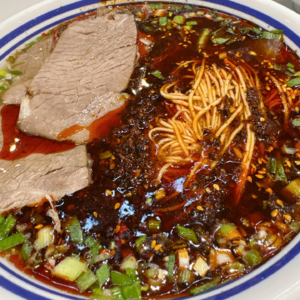 04-来西北吃早餐吧!呱呱面皮配黄馍,水盆羊肉和夹馍