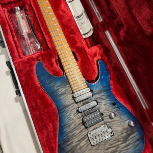 香港读研初相遇：西语、吉他与焦虑，我们聊聊不完美的成长