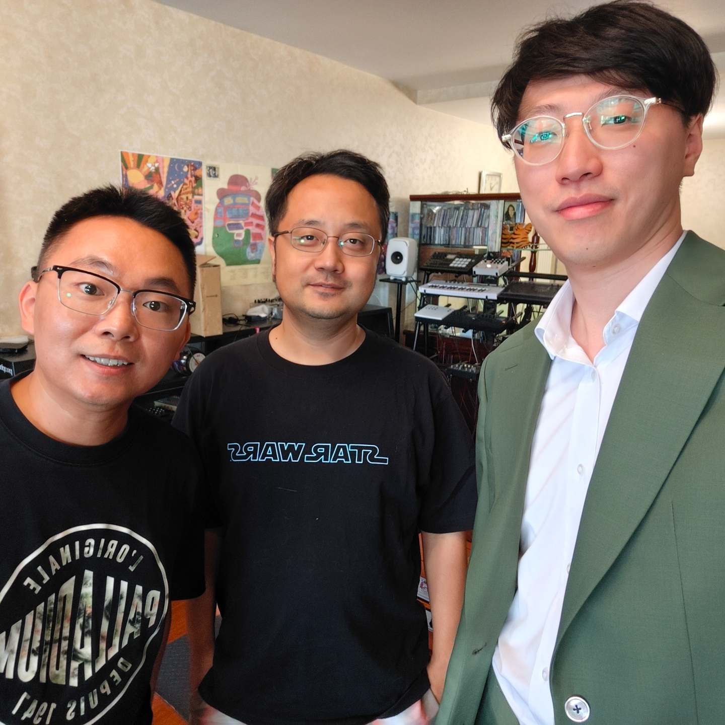 S1E12 十年，从打工人到美国终身教职|汉洋和重轻|蜉蝣天地|对谈02 episode artwork