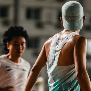 Ep.11:中年人为什么在操场上刷圈？当我们谈论跑步时，我们在与怎样的“阻力”赛跑？